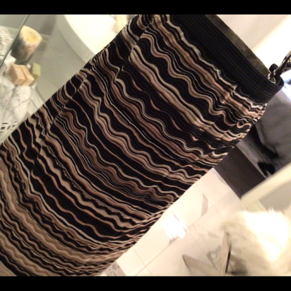 COPY - Vintage missoni skirt knee length size 40 or a small black knit final pr… - Picture 12 of 13